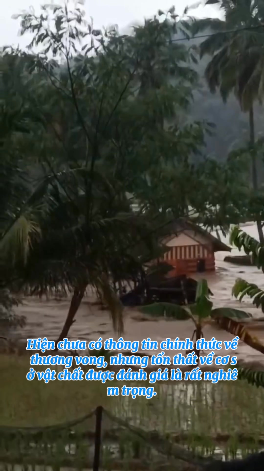 Một trận lũ lụt nghiêm trọng vừa xảy ra tại Indonesia, gây thiệt hại nặng nề cho...